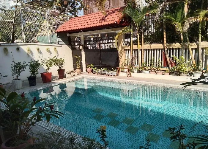 Room 11 - Studio In A Villa 5Mn Walk From The Royal Palace With Swimming Pool